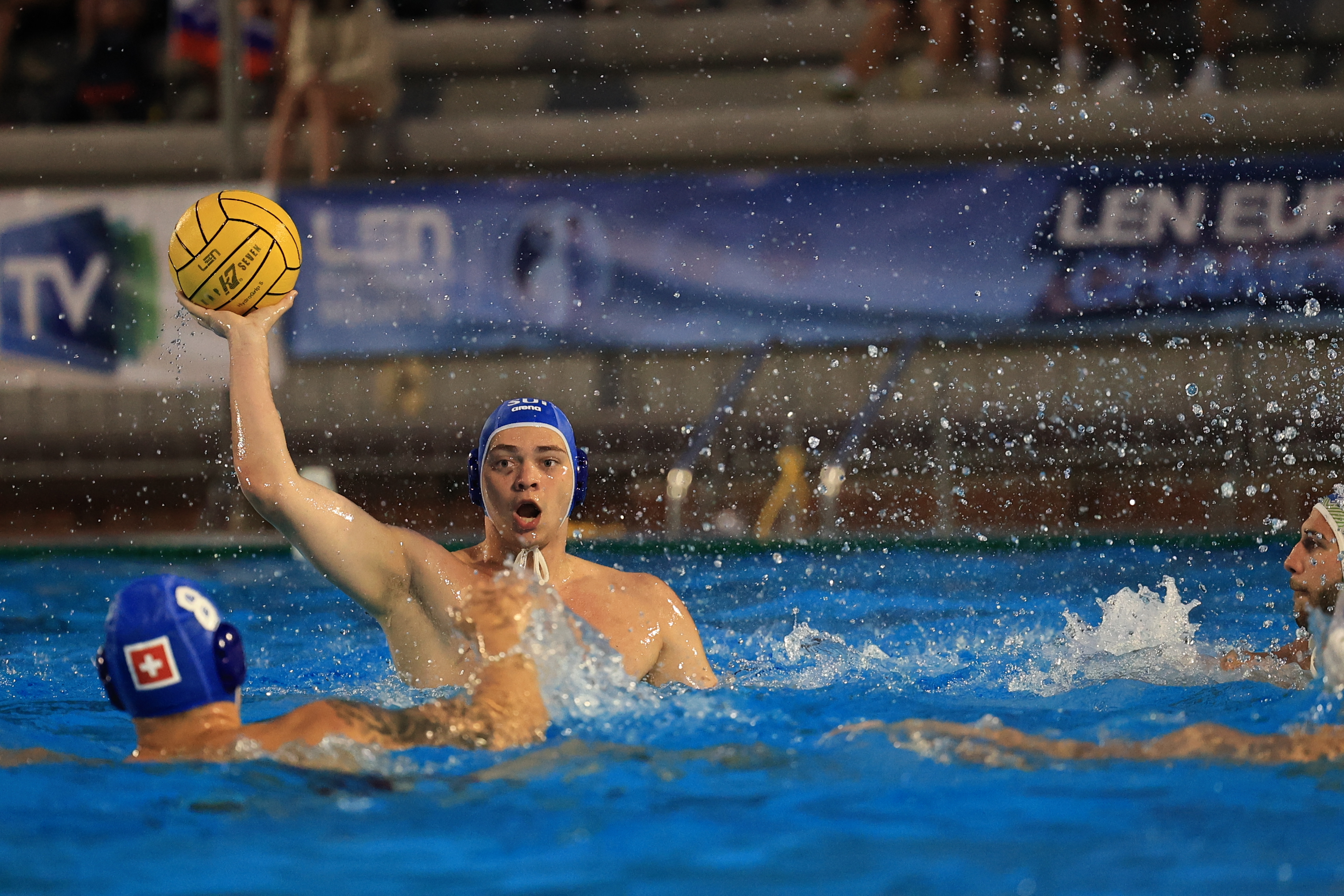 Marko Milovanovic beim Wasserball